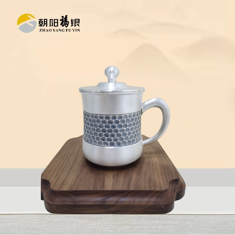纯银茶杯
