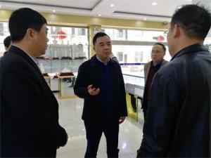 市总工会主席张军来公司视察指导工会工作